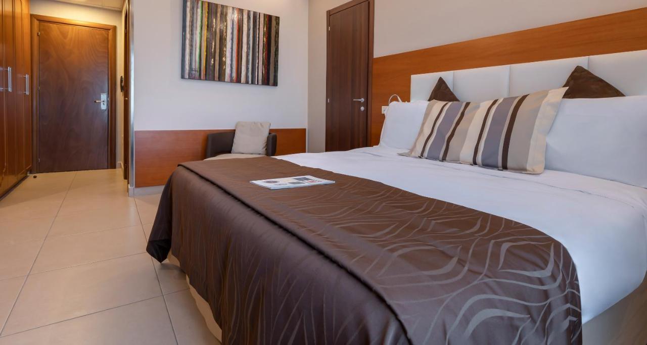Hotel Agora Sure Hotel Collection By Best Western Lago Patria Dış mekan fotoğraf