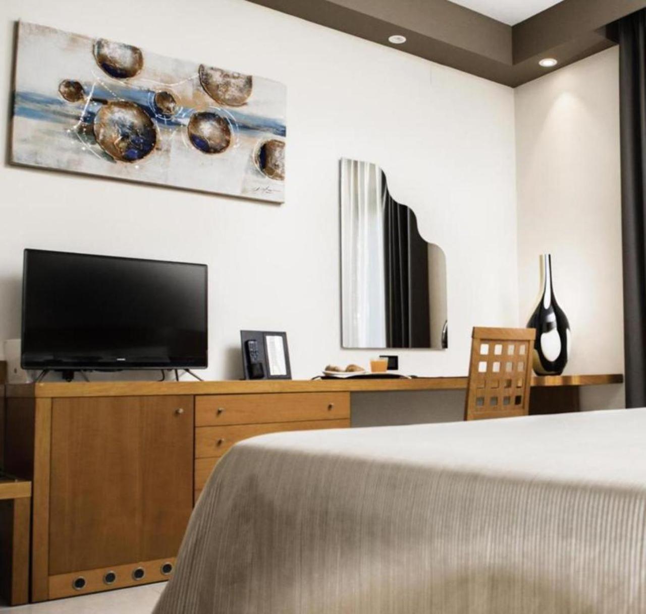 Hotel Agora Sure Hotel Collection By Best Western Lago Patria Dış mekan fotoğraf
