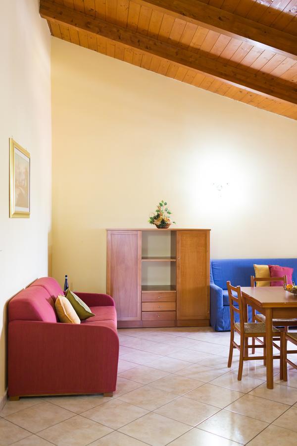 Hotel Agora Sure Hotel Collection By Best Western Lago Patria Dış mekan fotoğraf