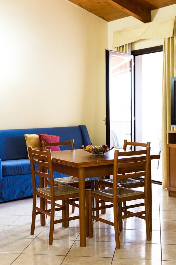 Hotel Agora Sure Hotel Collection By Best Western Lago Patria Dış mekan fotoğraf