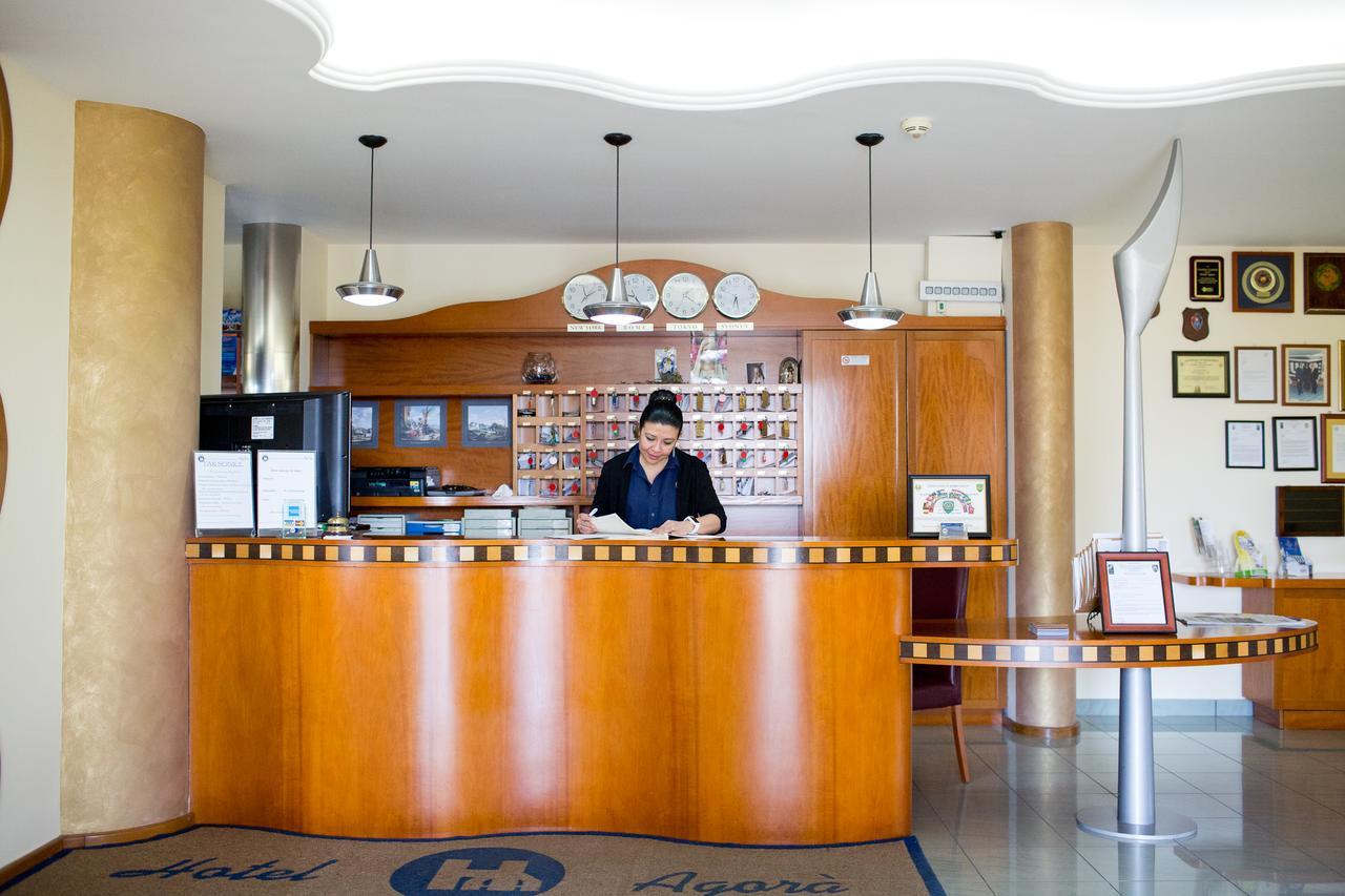 Hotel Agora Sure Hotel Collection By Best Western Lago Patria Dış mekan fotoğraf
