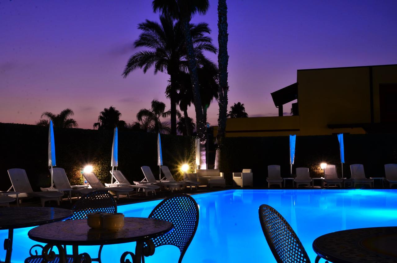 Hotel Agora Sure Hotel Collection By Best Western Lago Patria Dış mekan fotoğraf